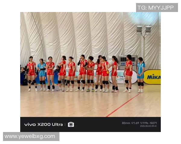 重庆排球队在全国排球节奏排行榜中荣获第八名展现出强劲实力与团队合作精神 重庆排球队在全国排球节奏排行榜中荣获第八名展现出强劲实力与团队合作精神